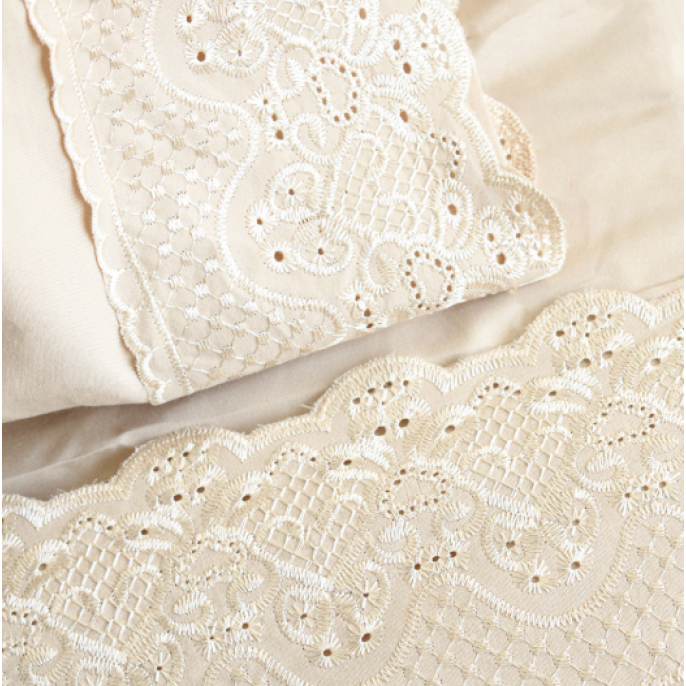 Juego sabanas con brodery 2,5 plazas